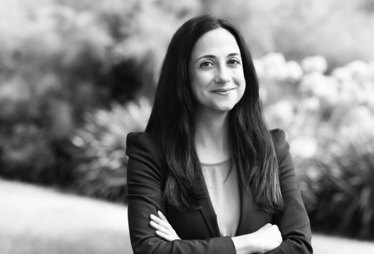 756 x 540 Christie Davis Design – team